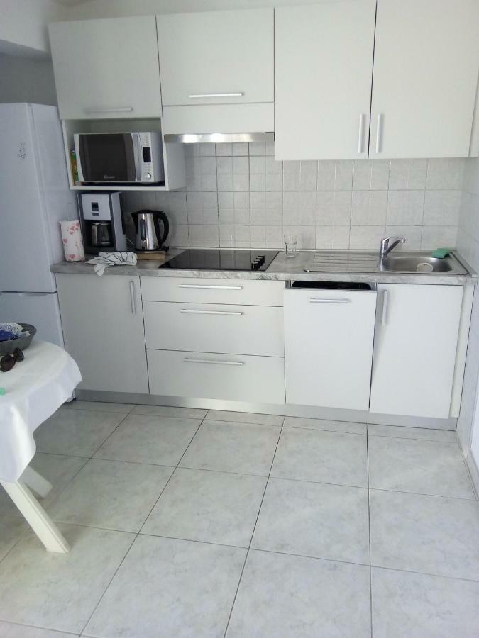 Apartments Ljubica Башка Экстерьер фото